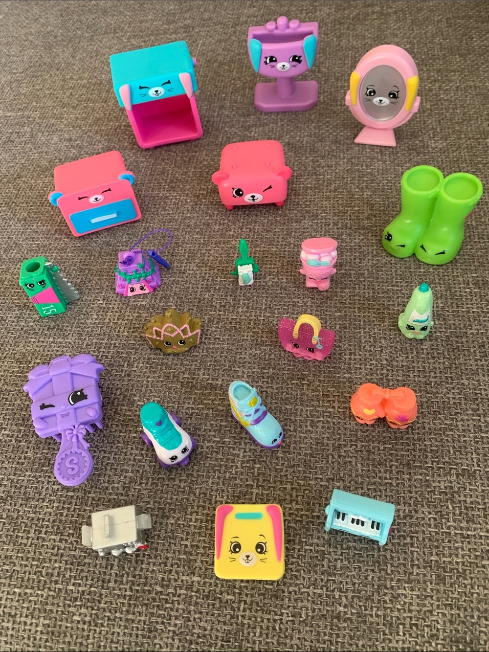 Shopkins Figures Furniture Accessories Assortment